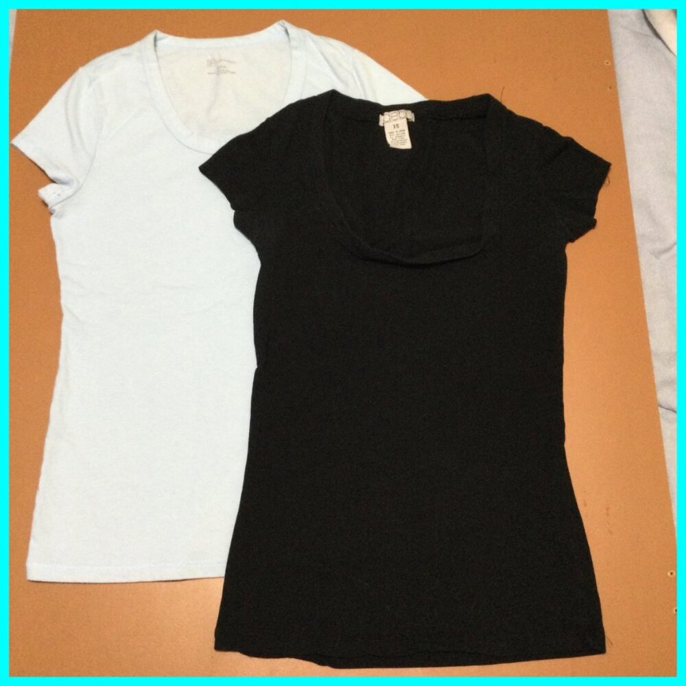 2 Casual Tops, sz XS